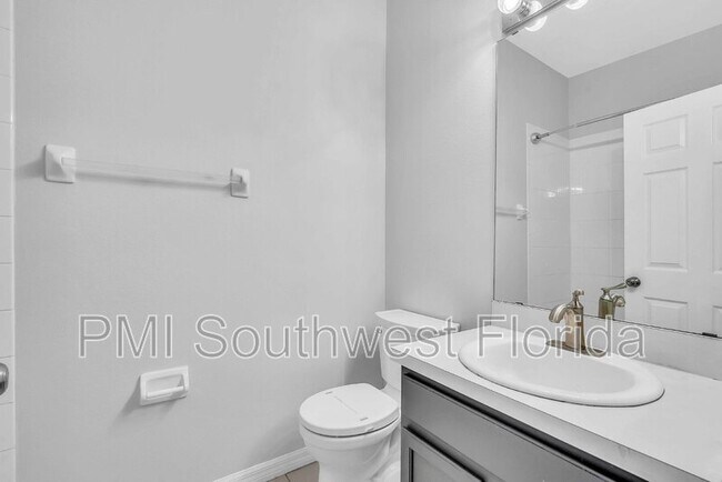 Building Photo - 3959 Yellowstone Cir