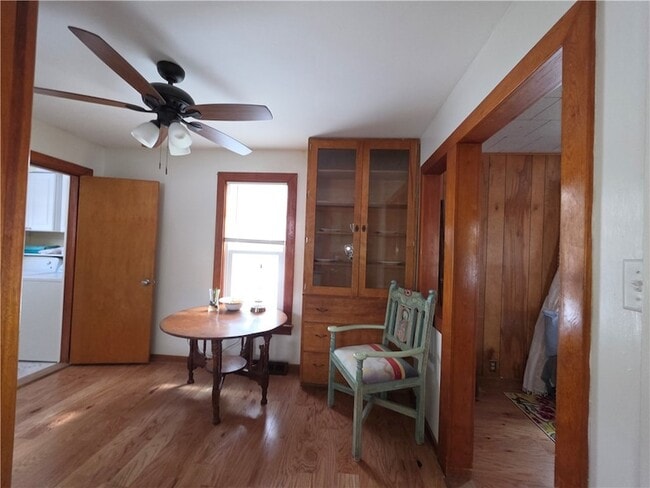 Building Photo - 9 Factory St