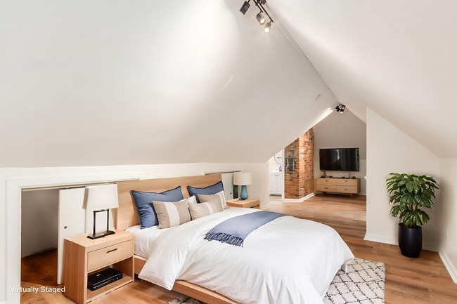 Building Photo - 865 Old Leonard Ave