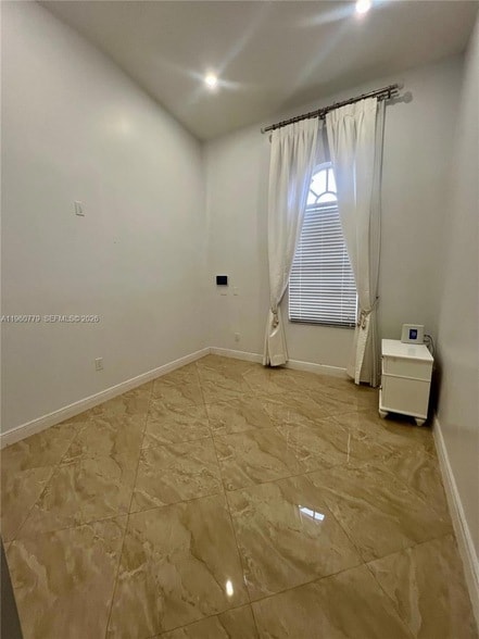 Building Photo - 15263 SW 169th Ln