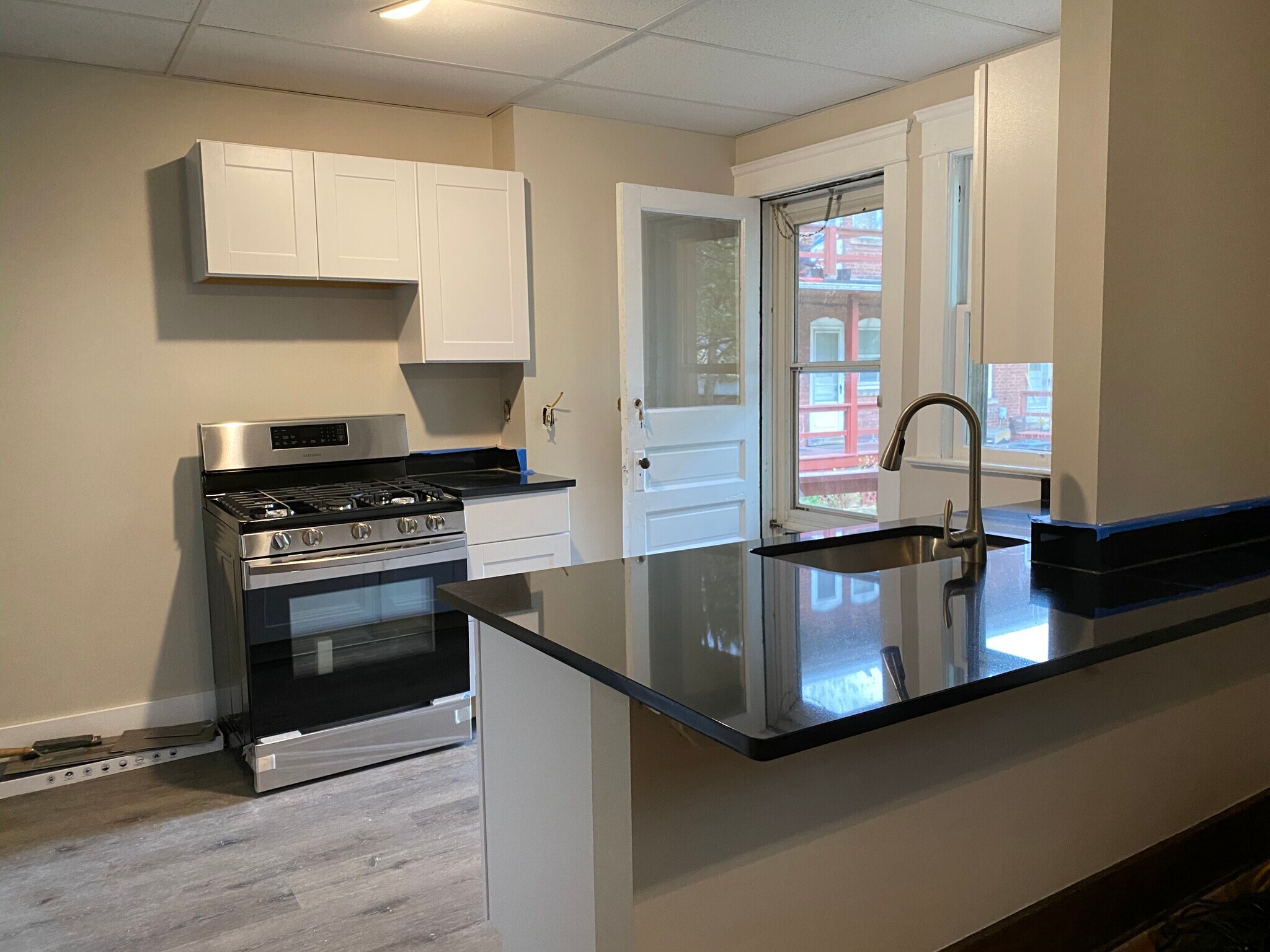Kitchen All New Cabs - 15518 Clifton Blvd