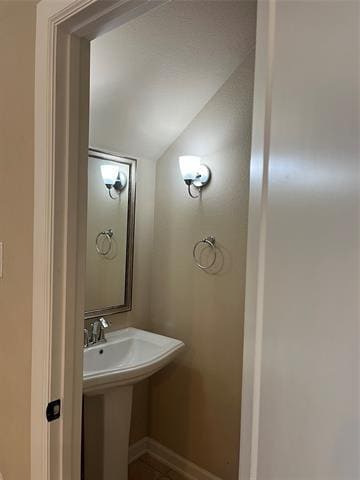 Building Photo - 1112 Amber Rose Way