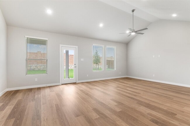 Building Photo - 2010 Sandpiper Wy