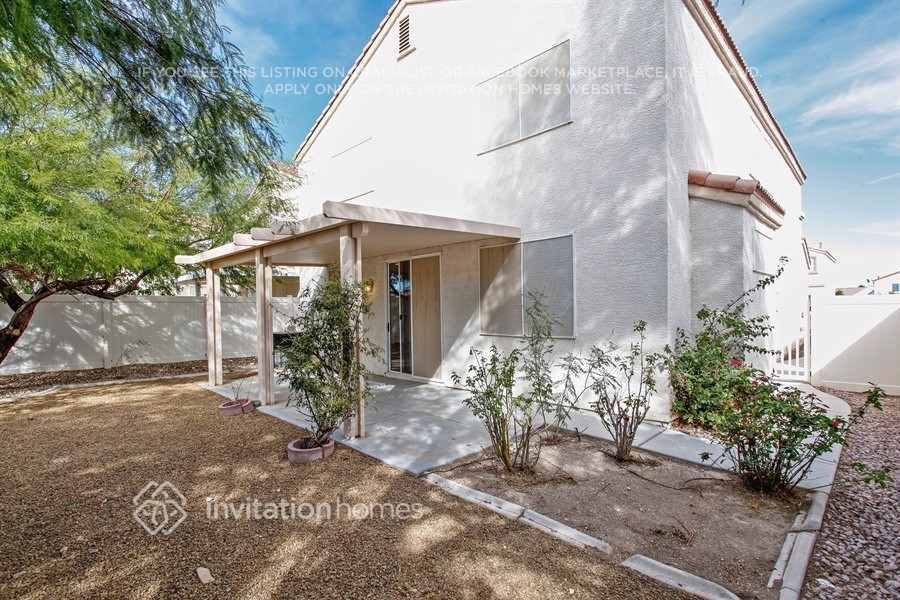 Building Photo - 6713 Petrified Forest St