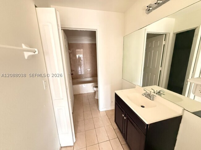 Building Photo - 26243 SW 135th Ave