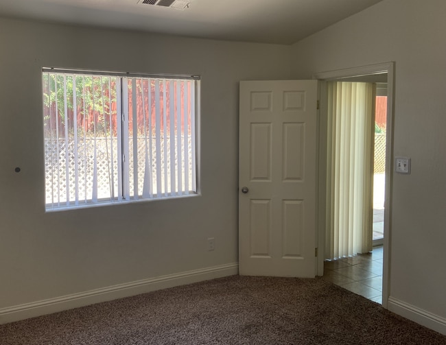 Building Photo - GREAT 4 BEDROOM HOME IN THE NORTH EAST