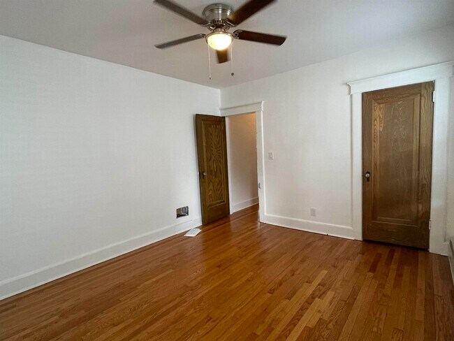 Building Photo - 134 Highland Ave