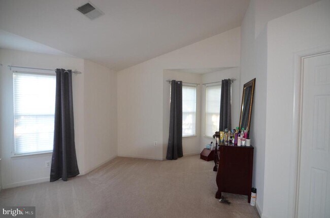 Building Photo - 2946 Saxon Flowers Dr