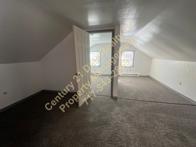 Building Photo - Clean Efficiency with ALL UTILITIES INCLUDED