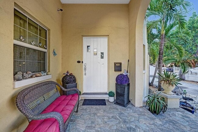 Building Photo - 2000 Jackson St