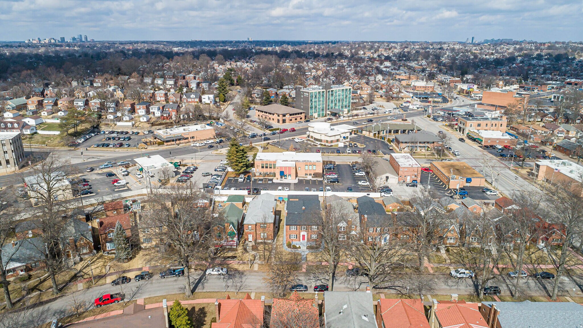 Building Photo - 6525 Devonshire Ave