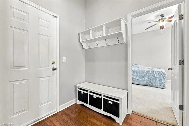 Building Photo - Lease OR Lease to Own