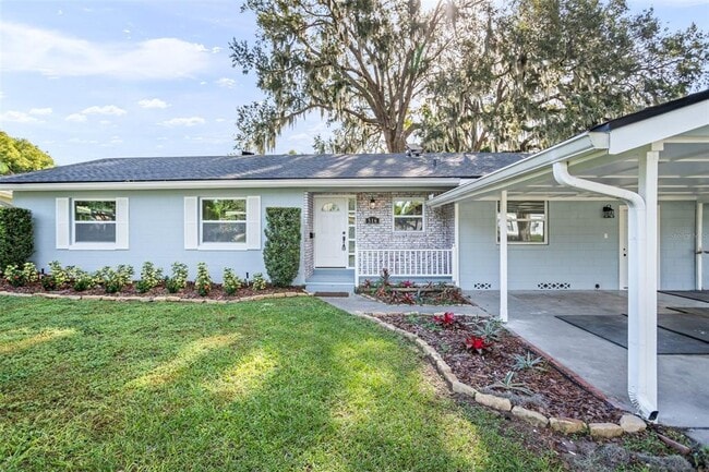 Building Photo - 516 Baxter St