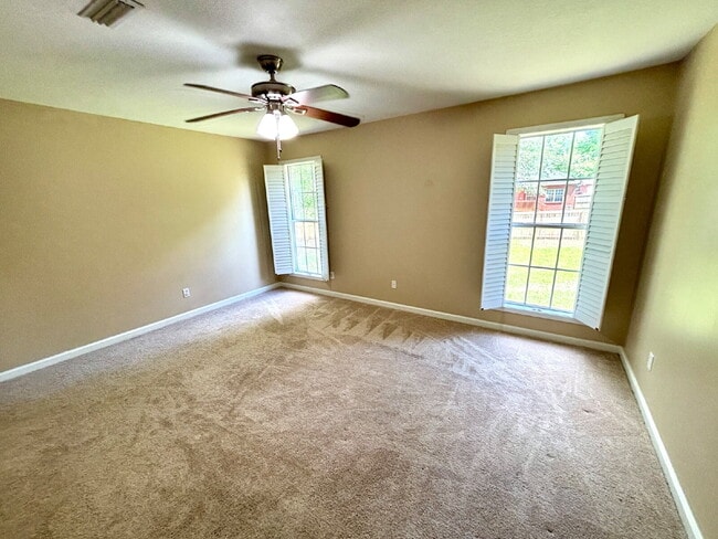 Building Photo - FOR RENT in Dothan , AL!!