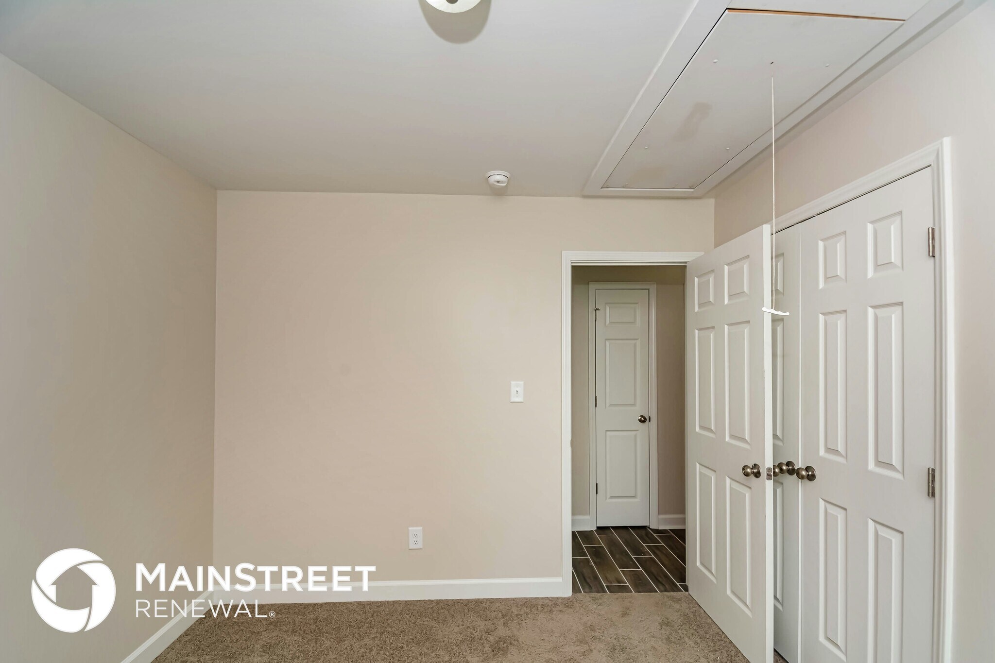 Building Photo - 411 Feldspar Way