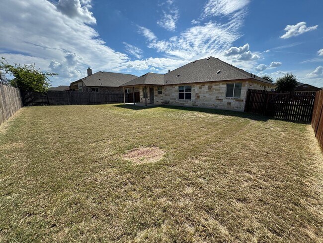 Building Photo - 9306 Cricket Dr