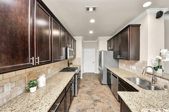 Building Photo - 6427 Densberry Ln