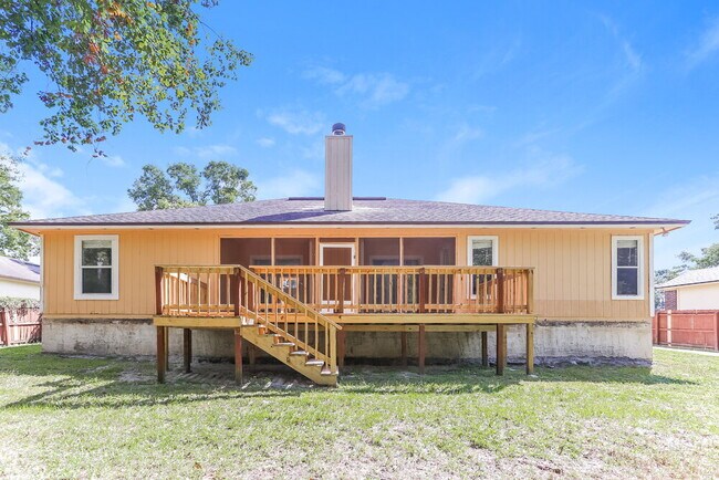 Building Photo - 11321 Hartland Rd