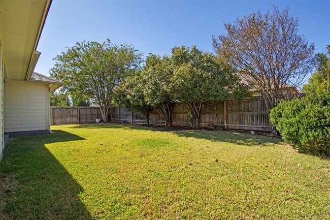 Building Photo - 3300 Winding Shore Ln