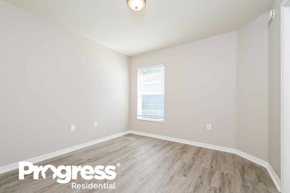 Building Photo - 11341 Southwind Lake Dr