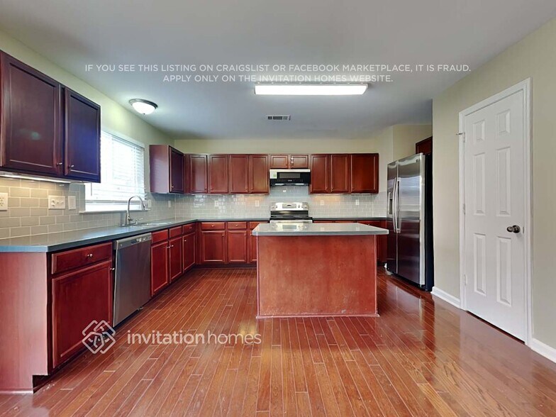 Building Photo - 6524 Prosperity Commons Dr