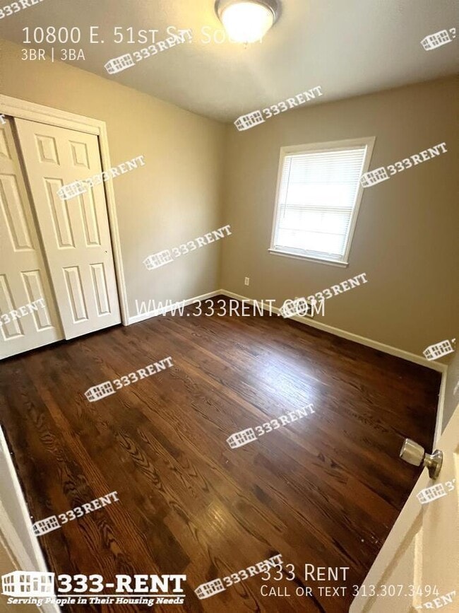 Building Photo - 10800 E 51 St S