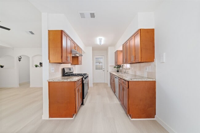 Building Photo - 11222 Sandstone St