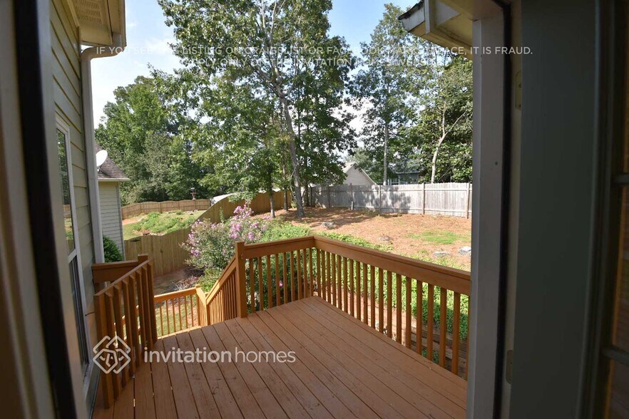 Building Photo - 1001 Garden Oak Ct