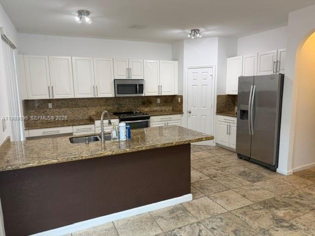 Building Photo - 5654 NW 112th Pl