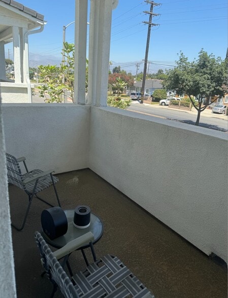 Building Photo - 211 N Vincent Ave