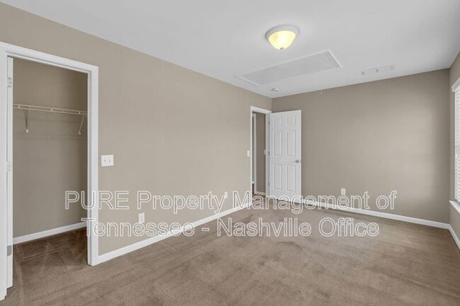 Building Photo - 2019 Traemoor Village Dr