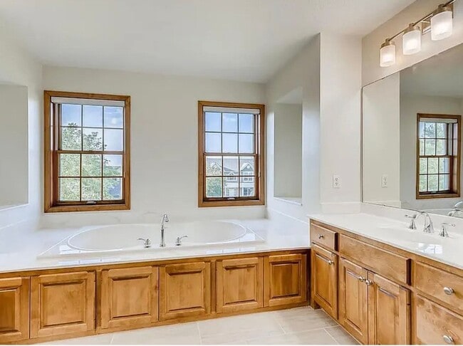 Building Photo - Stunning 5BR/5BA Eden Prairie Home W/Conservation Area Views Available 4/15!