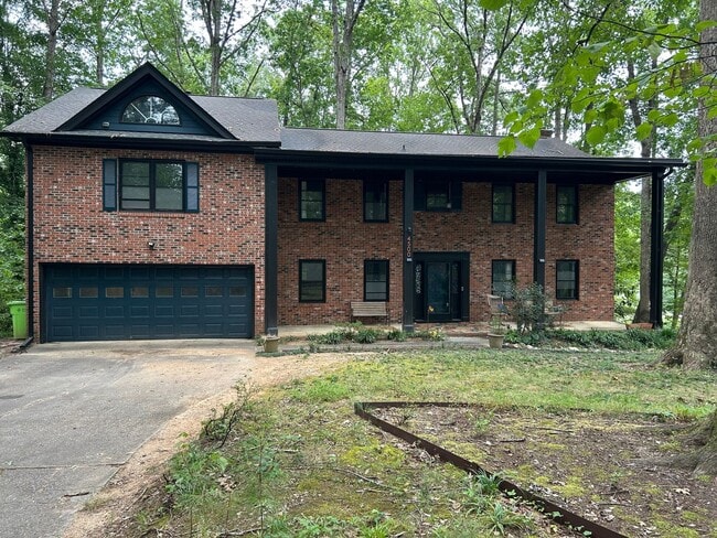Building Photo - 5 Bed | 3.5 Bath House in Raleigh