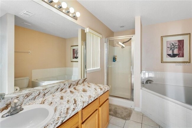 Building Photo - 250 Sandy Ridge Dr