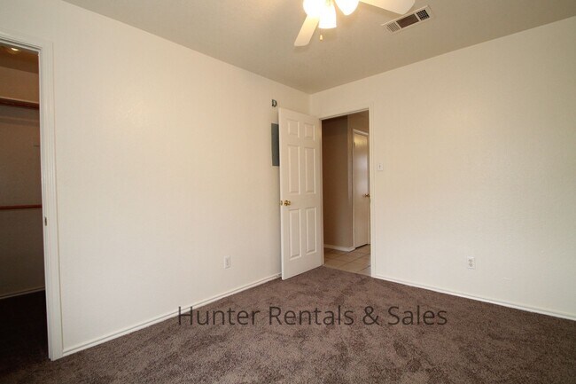 Building Photo - Spacious & Affordable Living in Northeast Killeen