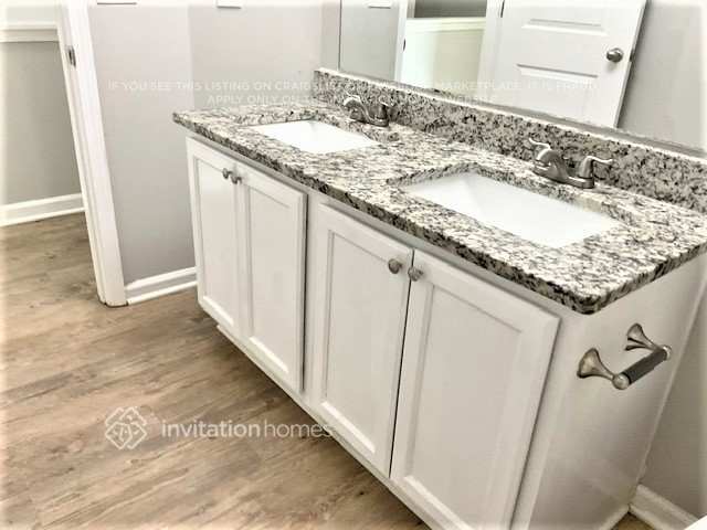 Building Photo - 227 Bandelier Cir