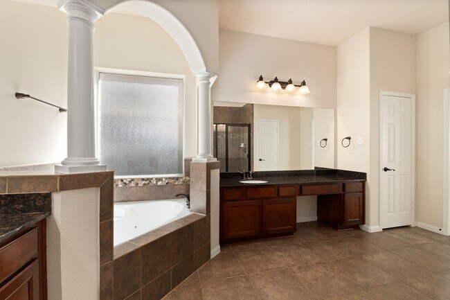 Building Photo - 3522 Buchanan Hill Ln