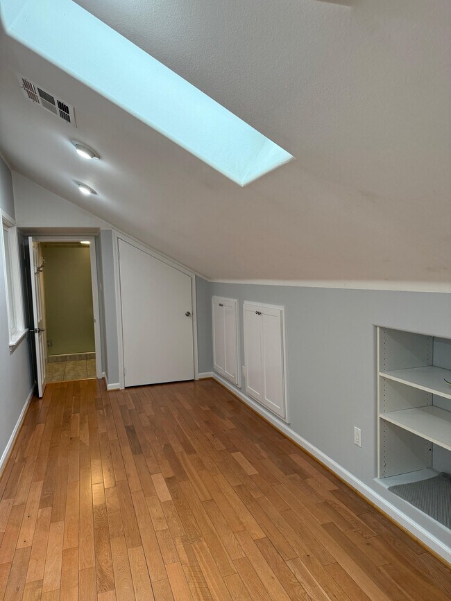 Building Photo - 15206 Chanera Ave