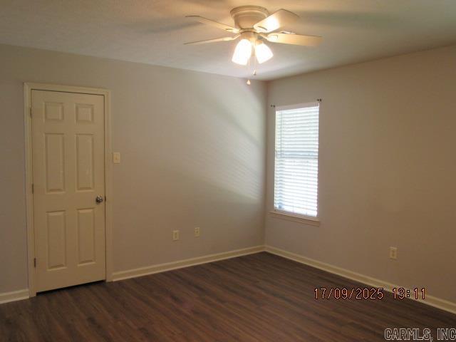 Building Photo - 1320 Pyramid Dr