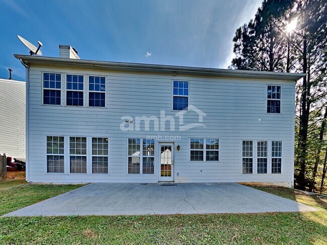 Building Photo - 4505 Glenaire Dr NW