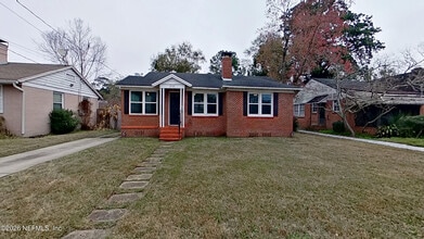 Building Photo - 2151 Traymore Rd