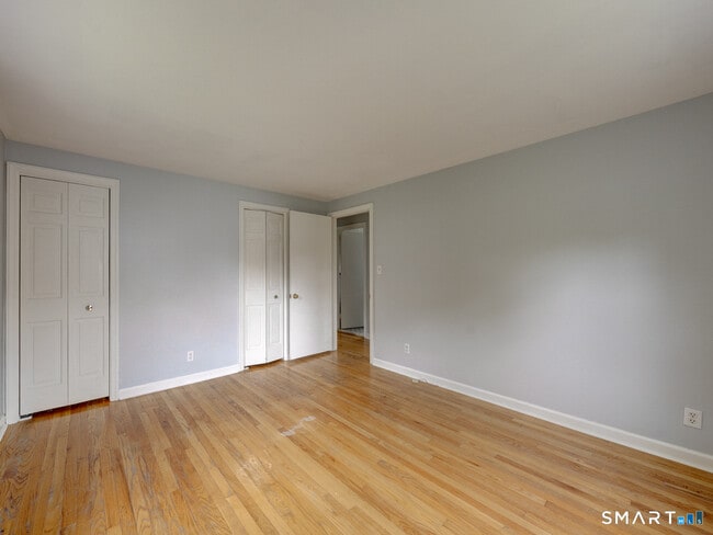 Building Photo - 36 Westview Terrace
