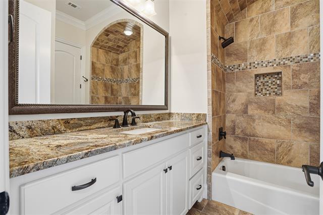 Building Photo - 3725 W 5th St