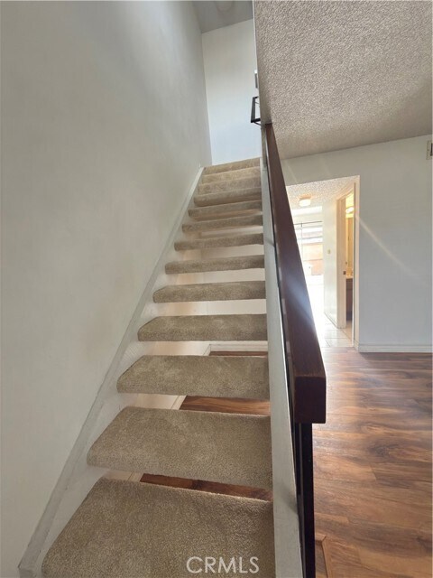 Building Photo - 13 Eastmont