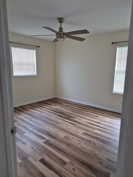 Building Photo - 2956 Carriage Dr