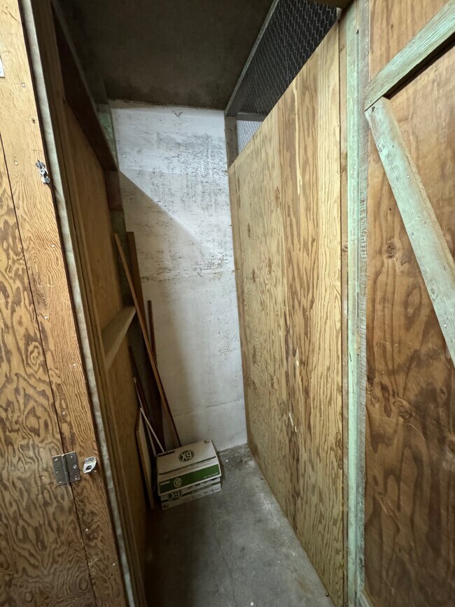 Building Photo - 6770 Hawaii Kai Dr