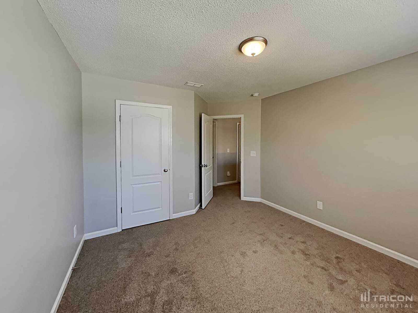 Building Photo - 2801 Trassacks Dr