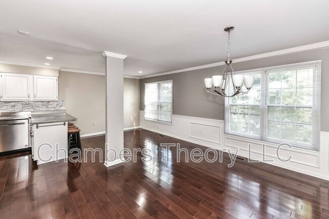 Building Photo - 2109 Kings Mill Ct