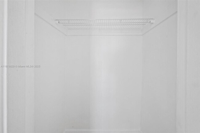 Building Photo - 3571 SW 10th St