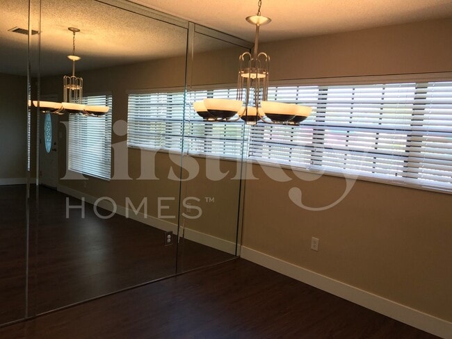 Building Photo - 1420 NW 176th Terrace